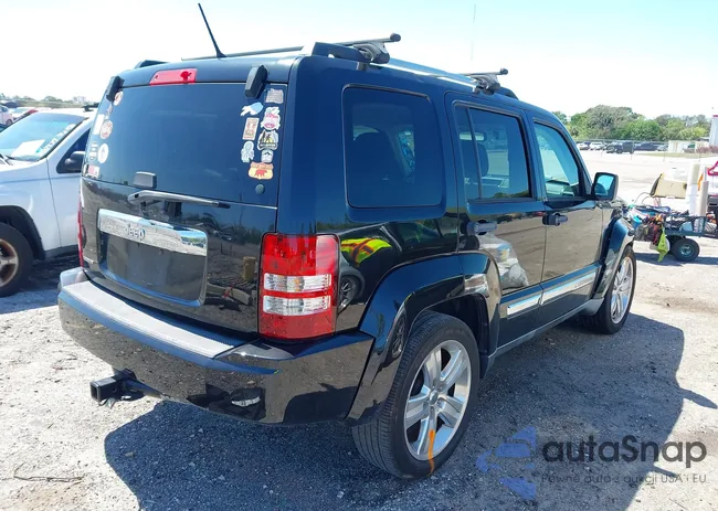 1C4PJLFK3CW131804: 41792181