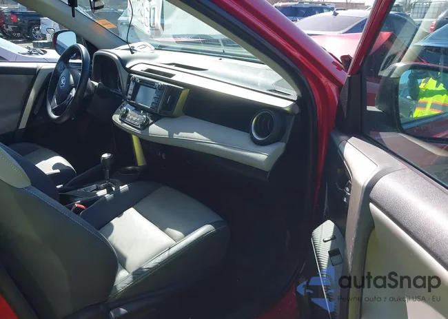 2T3YFREV4EW090945: 41793919