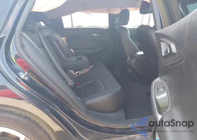 1G1ZD5ST8NF206132: 41795500