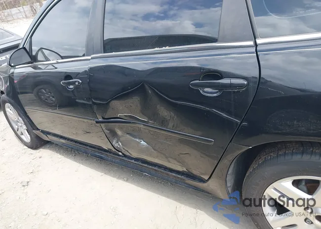 2G1WB5E37G1103847: 41795186