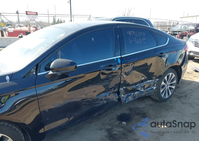 3FA6P0T96LR179655: 41796399