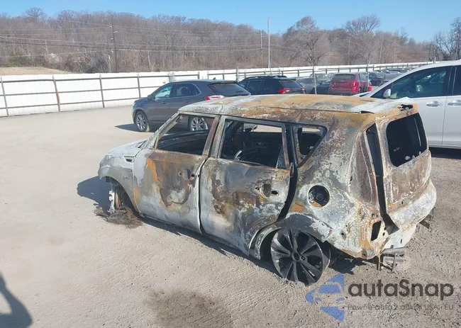 KNDJP3A56G7386341: 41797660