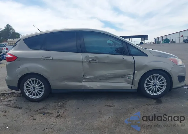 1FADP5AU0FL119661: 41797158