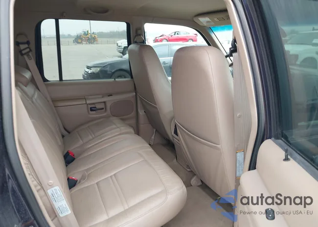 1FMZU32E9XZA68403: 41797358