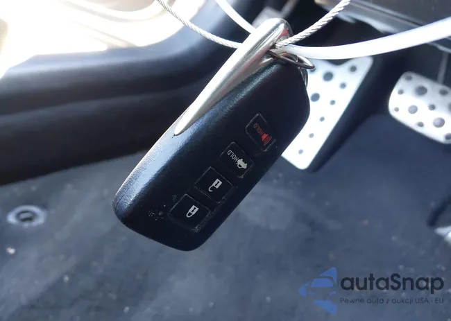 JTHHE5BC3F5005986: 41798543