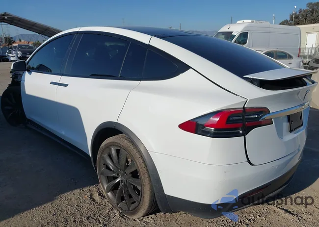 5YJXCAE2XLF296141: 41798560