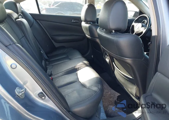 1N4AA5AP7CC803388: 41798149