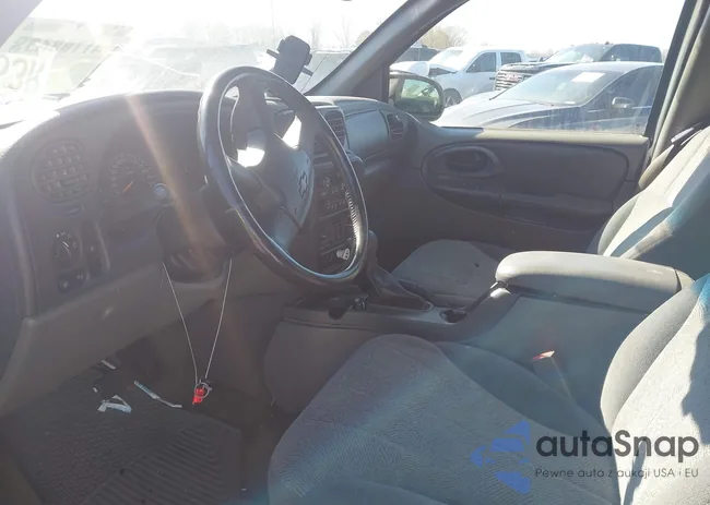 1GNET16S536117870: 41798337