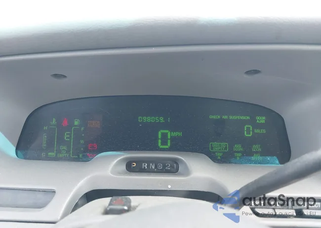 2MEFM75W9XX606542: 41799282