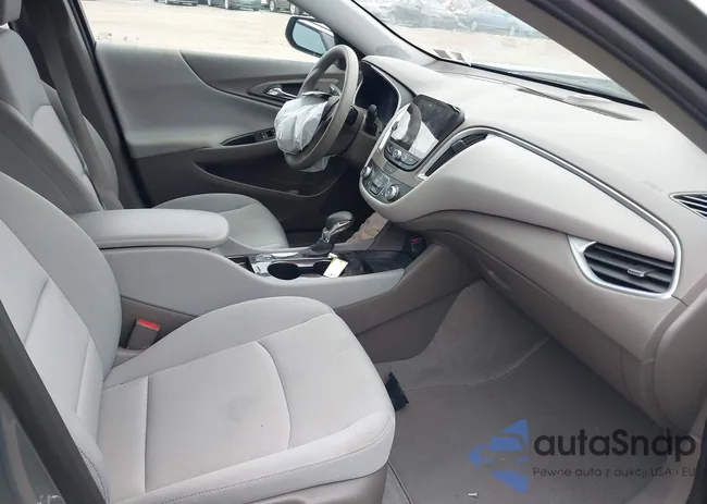 1G1ZC5ST3PF173398: 41799946