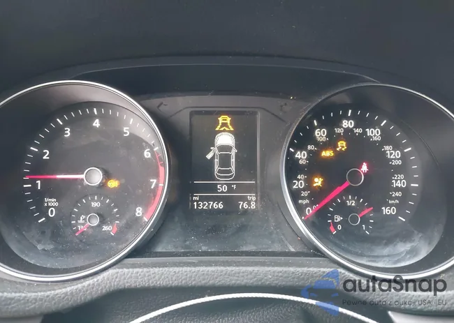 1VWAA7A39JC007643: 41800027