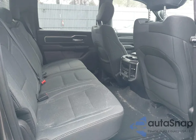 1C6SRFFT3NN279836: 41801017