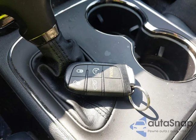 1C4RDJDG2LC261531: 41801309