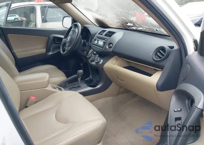 2T3BK4DV1CW078870: 41802365