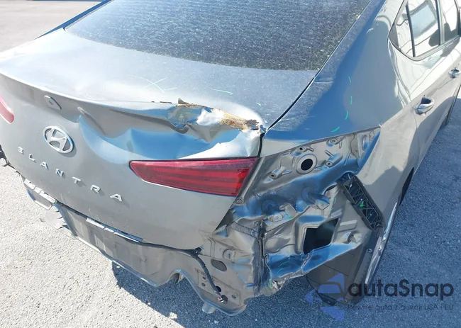 KMHD84LF3KU806116: 41803325