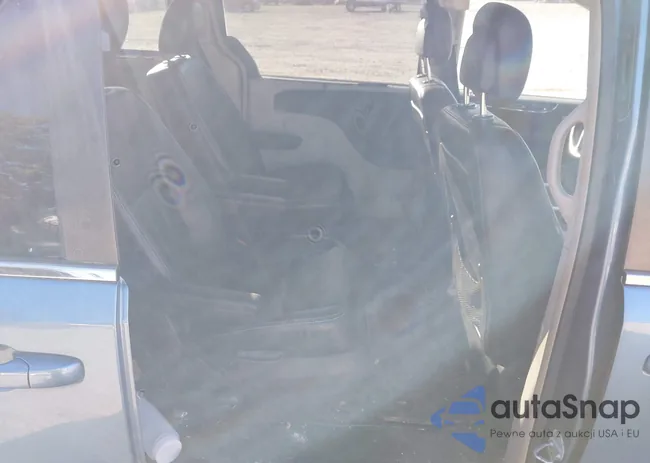 2C4RC1CG5CR137622: 41803785