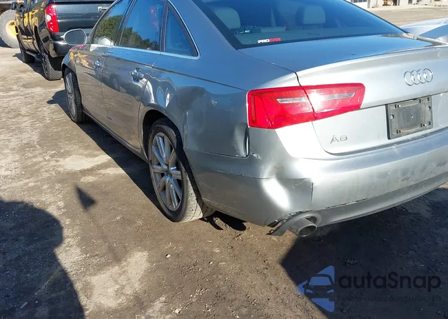 WAUGGAFC2DN062507: 41803842