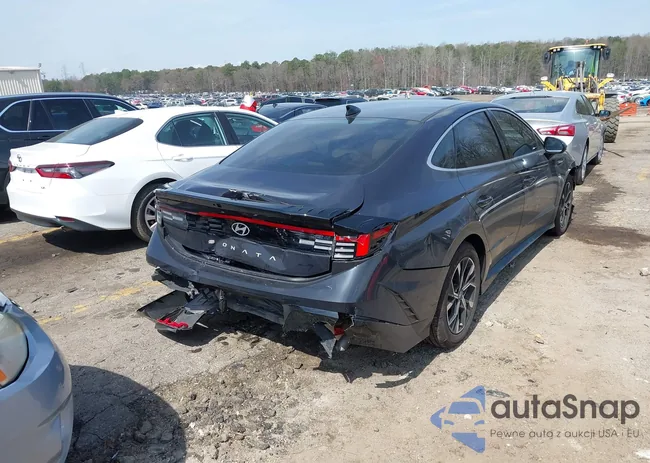 KMHL64JA8RA353129: 41802996