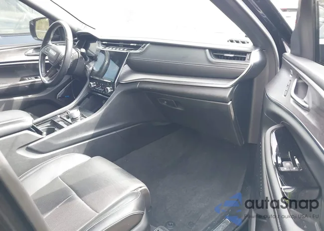 1C4RJKDG7M8140271: 41806329