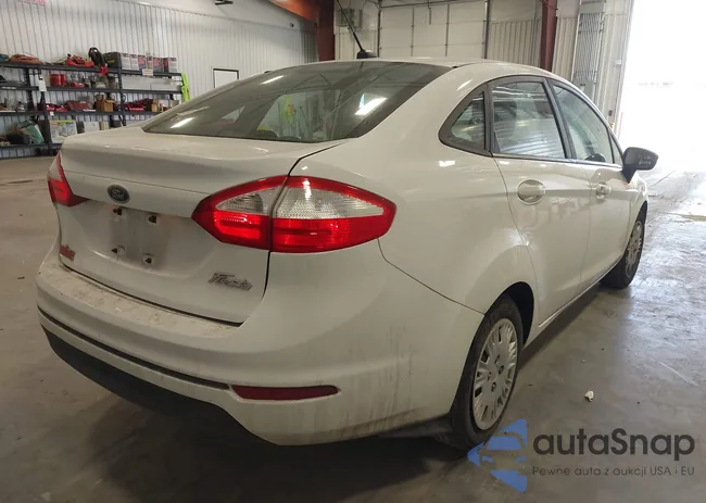 3FADP4AJ8FM195658: 41806368