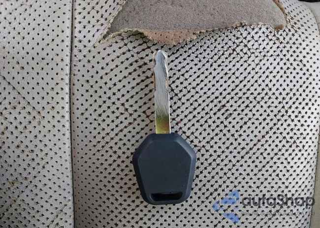 4S4BRCJC7D3303382: 41807508