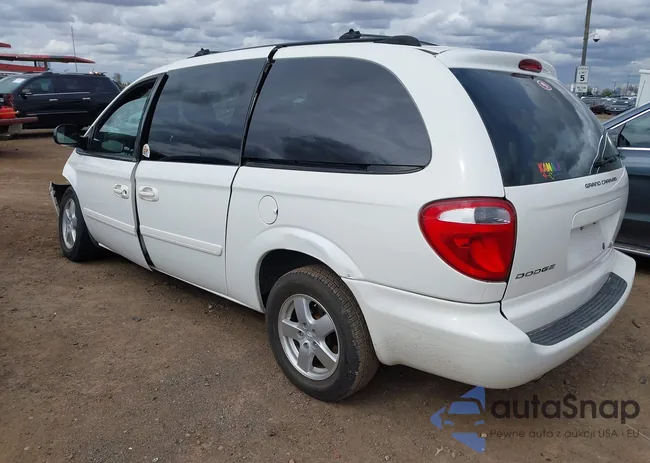 2D4GP44L95R404212: 41807526