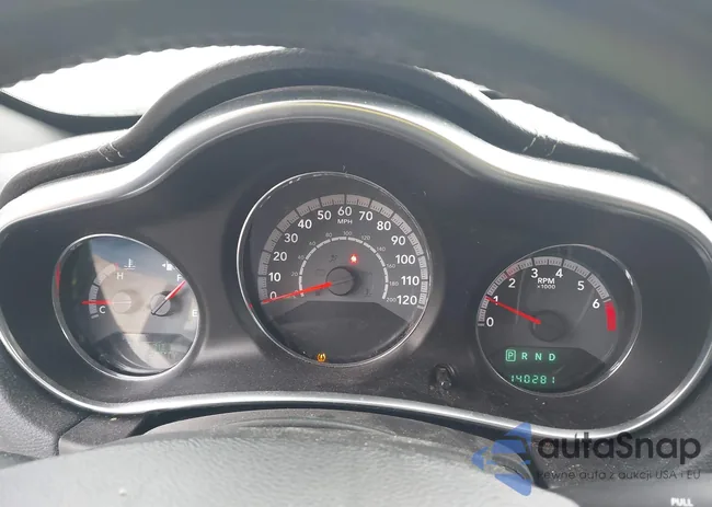 1C3CDZCB2EN102742: 41807662