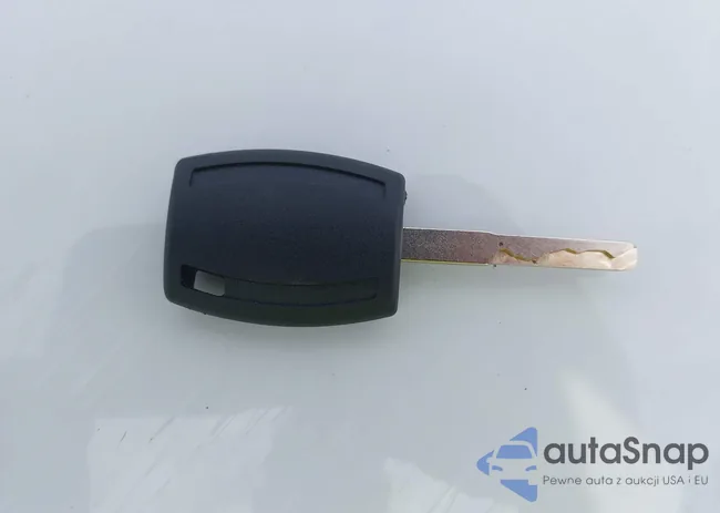 1FADP3FE3JL318623: 41807703