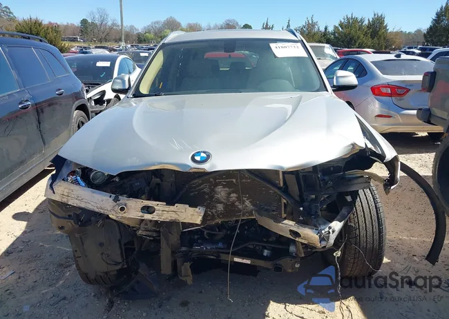 5UXWX9C32H0W75875: 41807722