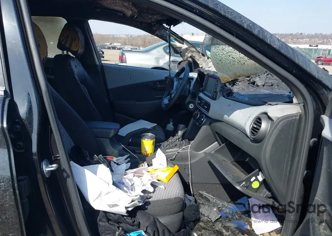 KM8K1CAA7MU746020: 41807762