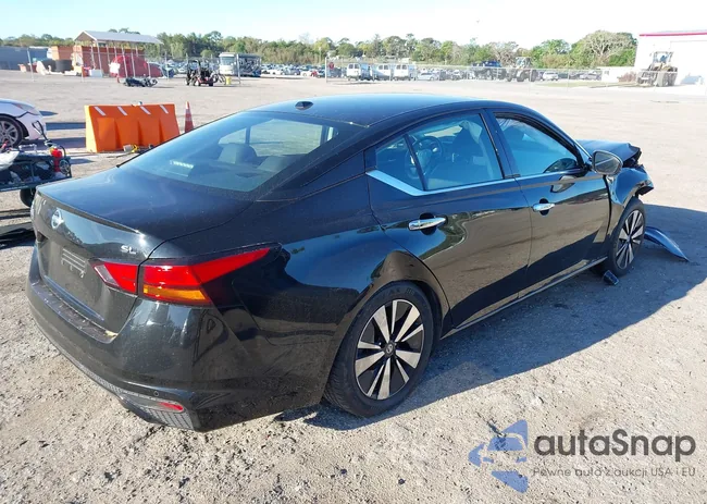 1N4BL4EV4KC207767: 41807801