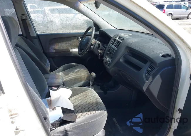 KNDJF723257067247: 41807823