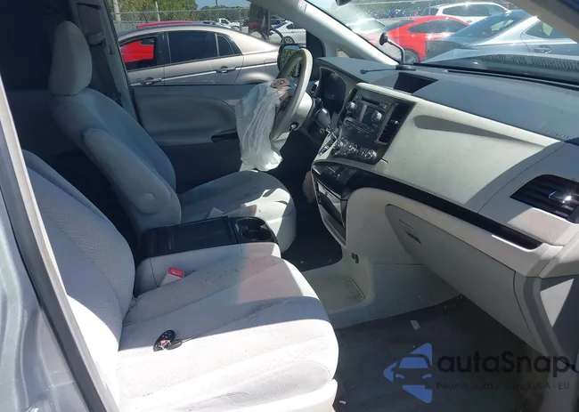 5TDKK3DC7CS200870: 41807154