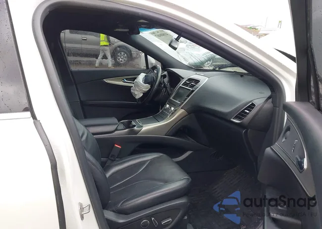 2LMPJ8K96LBL09934: 41808467