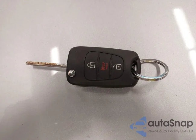 KNDJT2A6XC7385962: 41808107