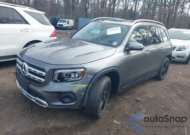 W1N4M4HB2MW102365: 41808249