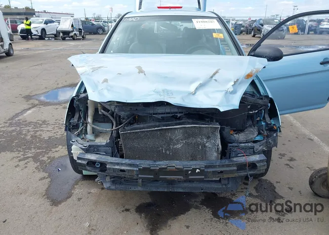 KMHCM36C58U060618: 41808287