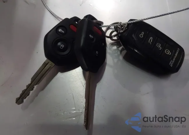 JF2GTABC8JH306502: 41809665