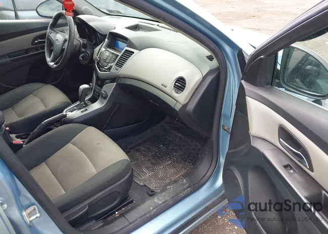 1G1PC5SH3C7174431: 41809195