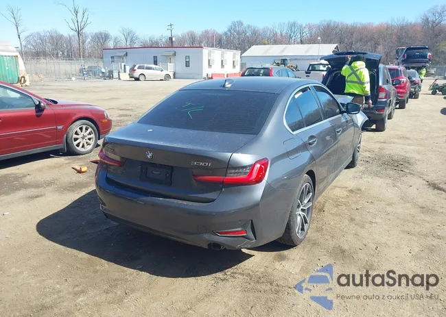 3MW5R7J00M8B97750: 41810399