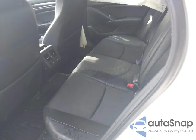 1HGCV2F36NA019280: 41810438