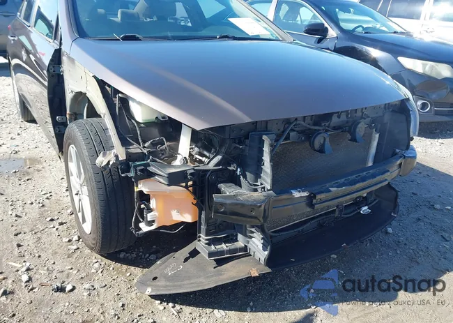 5NPE24AF5GH269327: 41810855