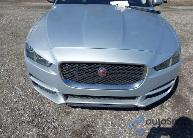 SAJAD4FX7JCP34771: 41811274