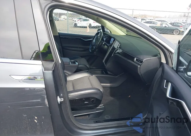 5YJXCBE22GF021391: 41812474