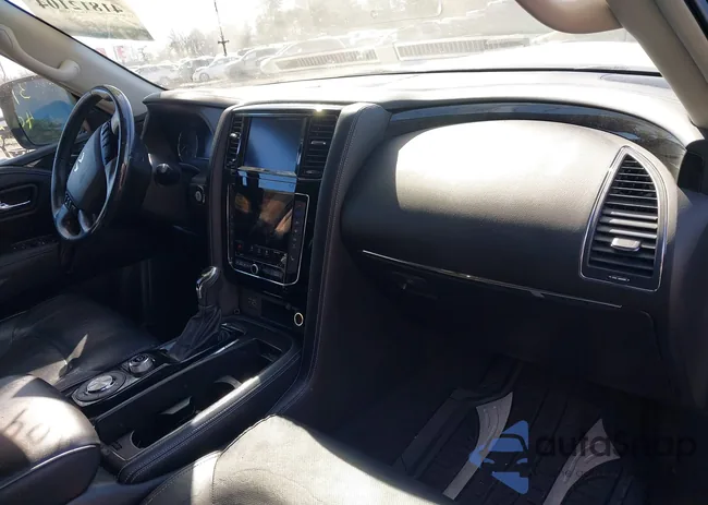 JN8AZ2AF2M9718017: 41812104