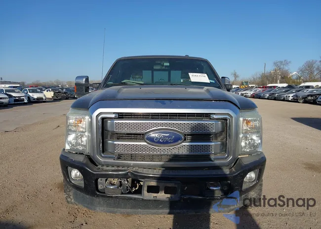 1FT7W2BT7EEA32163: 41813550