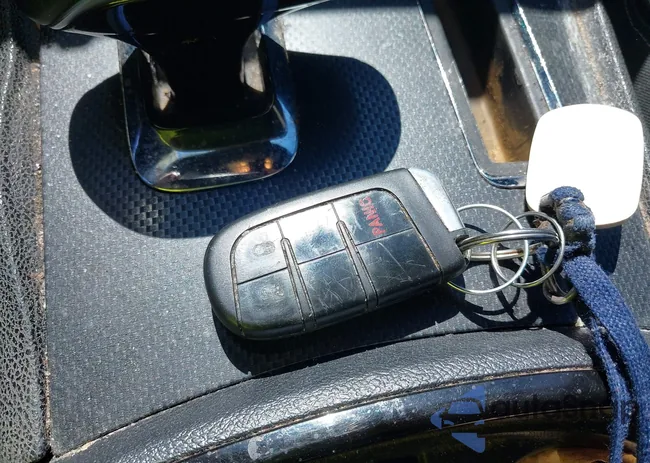 2C3CCABG2EH376713: 41813577