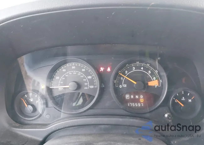 1C4NJRFBXFD249391: 41813659