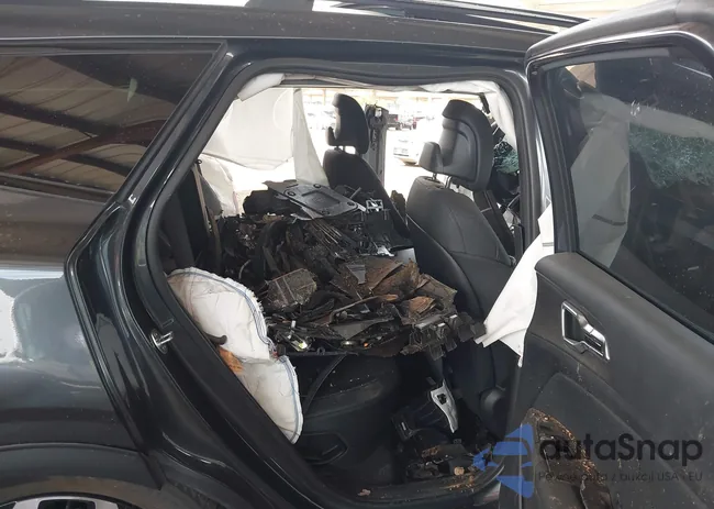 KNDPYDDH6R7163206: 41813881