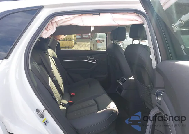 WA1AAAGE2NB040546: 41813053